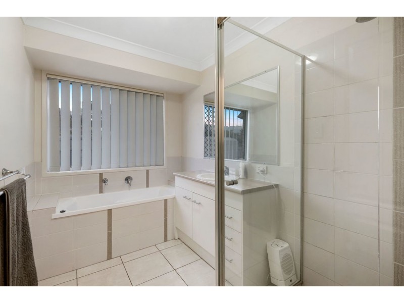 4 Barwick Court, Wilsonton Heights QLD 4350