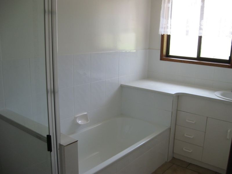 2/58 Wuth Street, DARLING HEIGHTS, Toowoomba QLD 4350