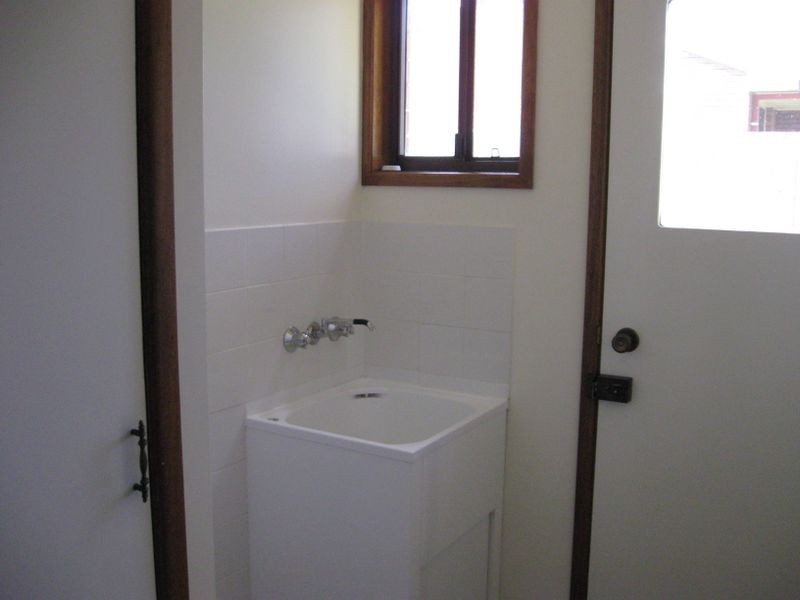 2/58 Wuth Street, DARLING HEIGHTS, Toowoomba QLD 4350