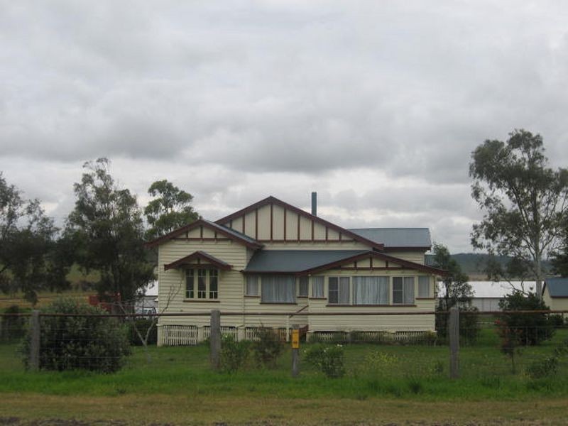 336 Gowrie Glencoe Road, Gowrie Junction QLD 4352