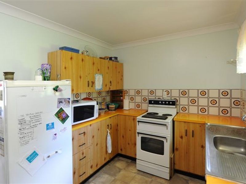 43 Jennifer Crescent, DARLING HEI, Toowoomba QLD 4350