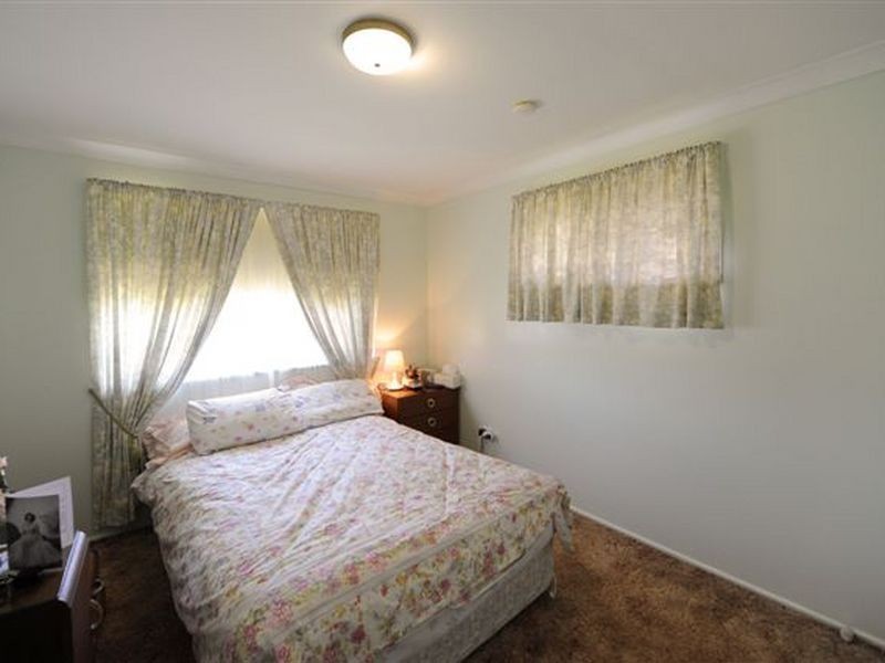 43 Jennifer Crescent, DARLING HEI, Toowoomba QLD 4350