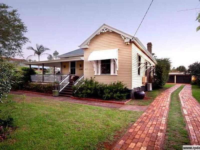 206 Russell Street, Newtown QLD 4350