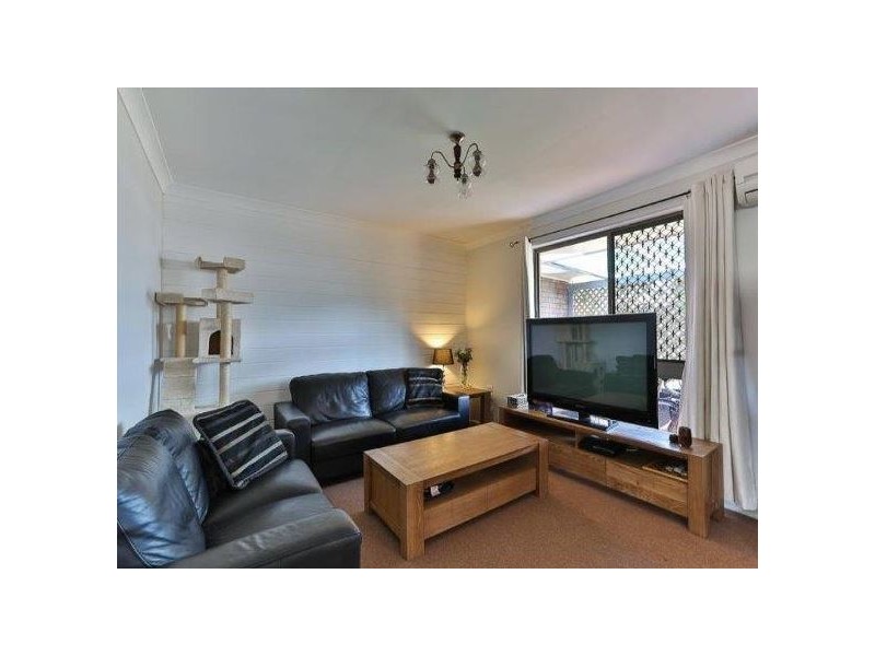 17 Sherry Street, Wilsonton Heights QLD 4350