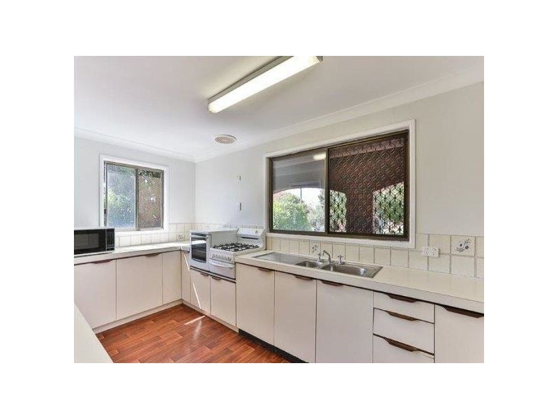 17 Sherry Street, Wilsonton Heights QLD 4350