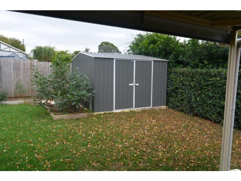 17 Sherry Street, Wilsonton Heights QLD 4350