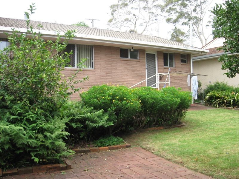 4 Alford Street, Mount Lofty QLD 4350