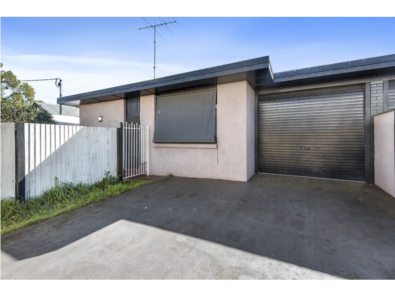 11 Frederick Street, East Toowoomba QLD 4350