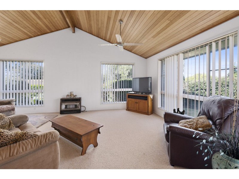 237 Stenner Street, Centenary Heights QLD 4350