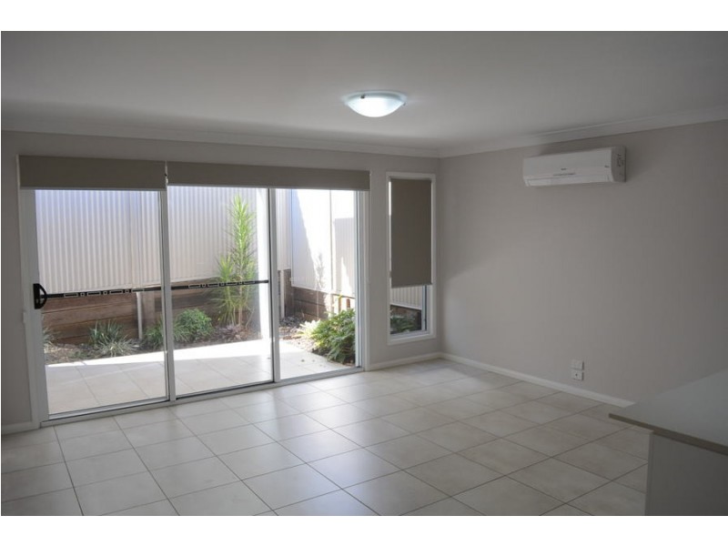 3/212 South Street, South Toowoomba QLD 4350