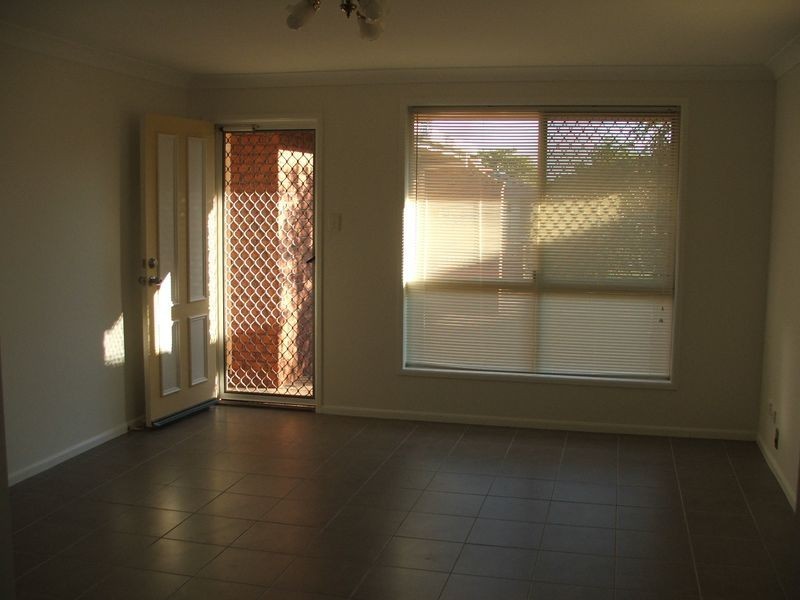 1/3 Gabrielle Street, Kearneys Spring QLD 4350