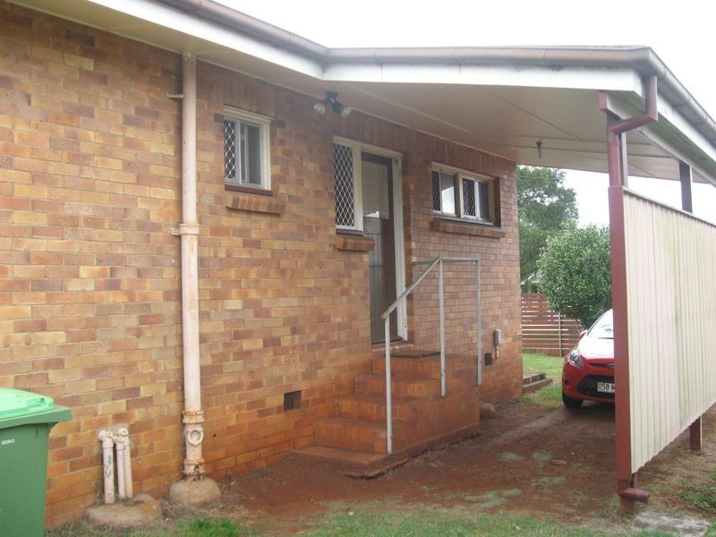 281 Tor Street, Wilsonton QLD 4350