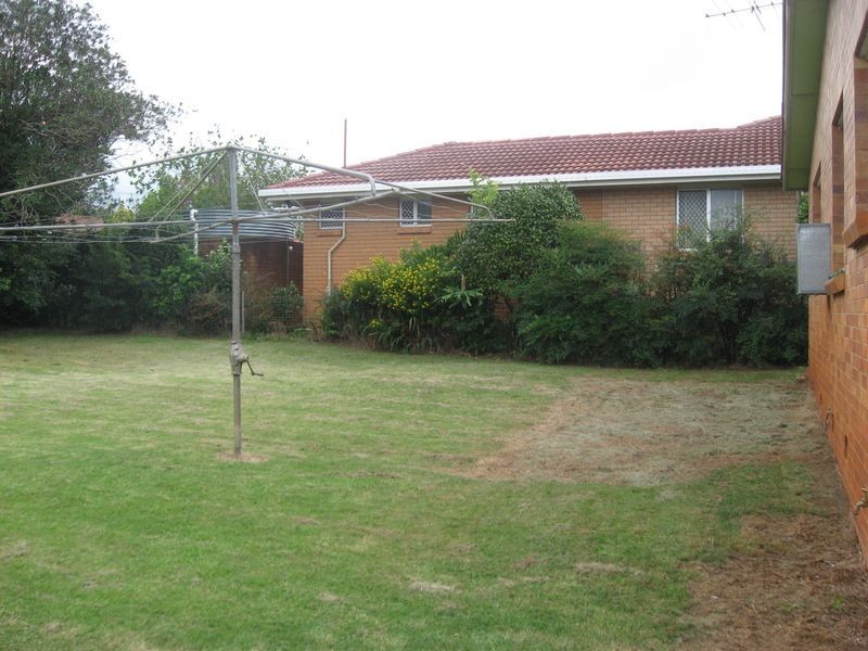281 Tor Street, Wilsonton QLD 4350