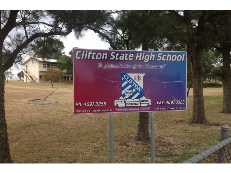 30 Neville Road, Clifton QLD 4361