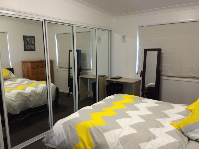 21 Tighe Street, Newtown QLD 4350