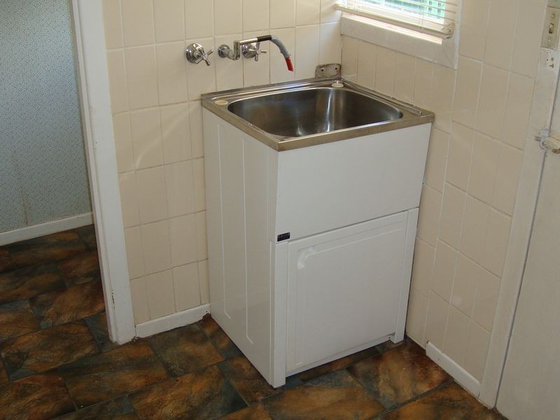 3 Jonathan Street, Rockville QLD 4350