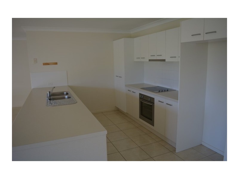 6 Paperbark Drive, Glenvale QLD 4350