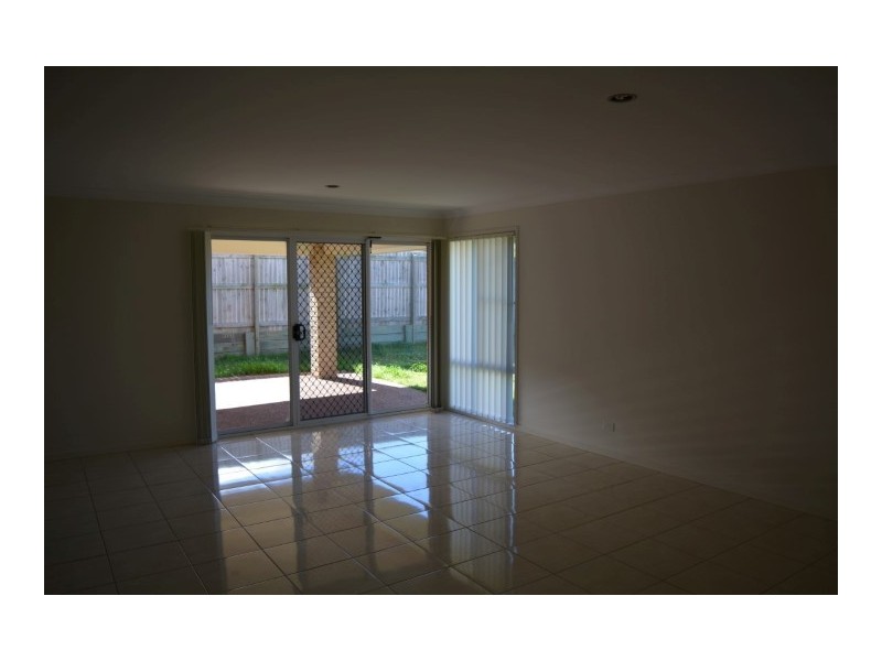 6 Paperbark Drive, Glenvale QLD 4350