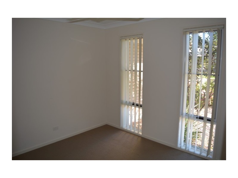 6 Paperbark Drive, Glenvale QLD 4350