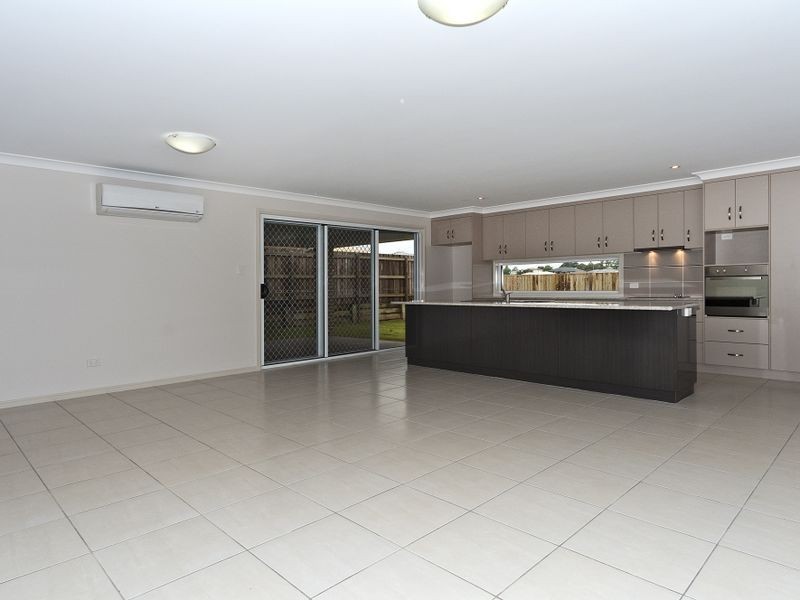 4 Opal Street, Glenvale QLD 4350