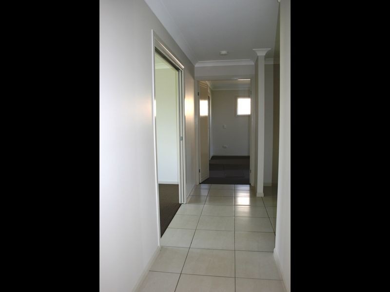 4 Opal Street, Glenvale QLD 4350