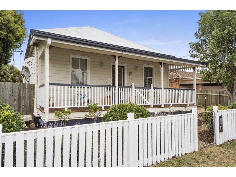 6 Market Street, South Toowoomba QLD 4350