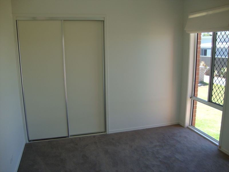 19 Pugh Street, Middle Ridge QLD 4350