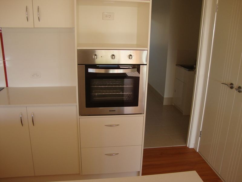 19 Pugh Street, Middle Ridge QLD 4350