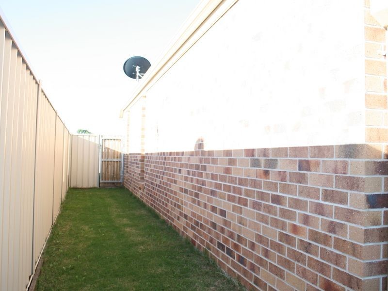 3/34 Gordon Avenue, Newtown QLD 4350