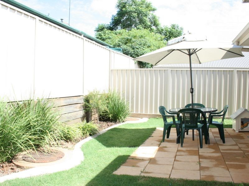 3/34 Gordon Avenue, Newtown QLD 4350