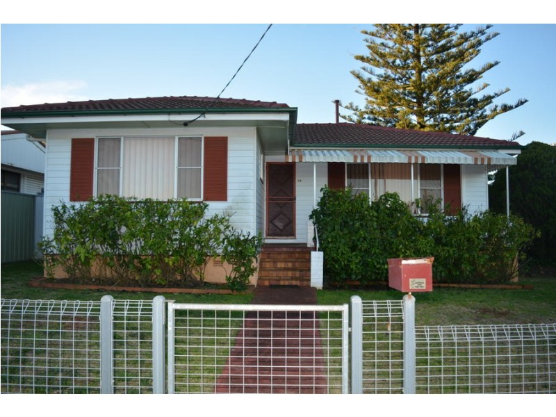 13 Lacaze Street, Blue Mountain Heights QLD 4350