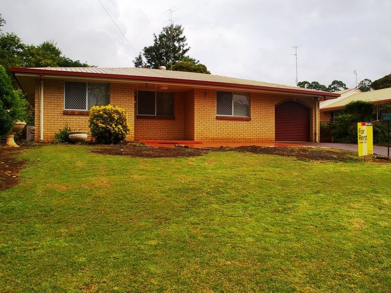 78 Hogg Street, Wilsonton QLD 4350