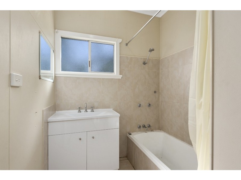 25 Park Street, Wilsonton QLD 4350