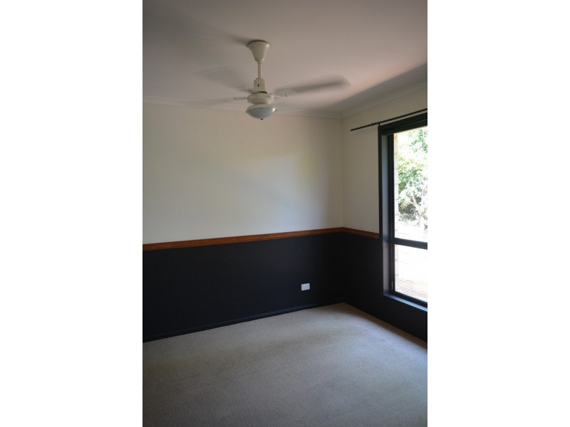 152 Baker Street, Darling Heights QLD 4350