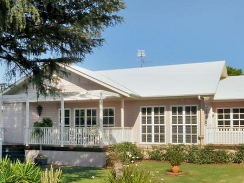 61 Tourist Road, Rangeville QLD 4350