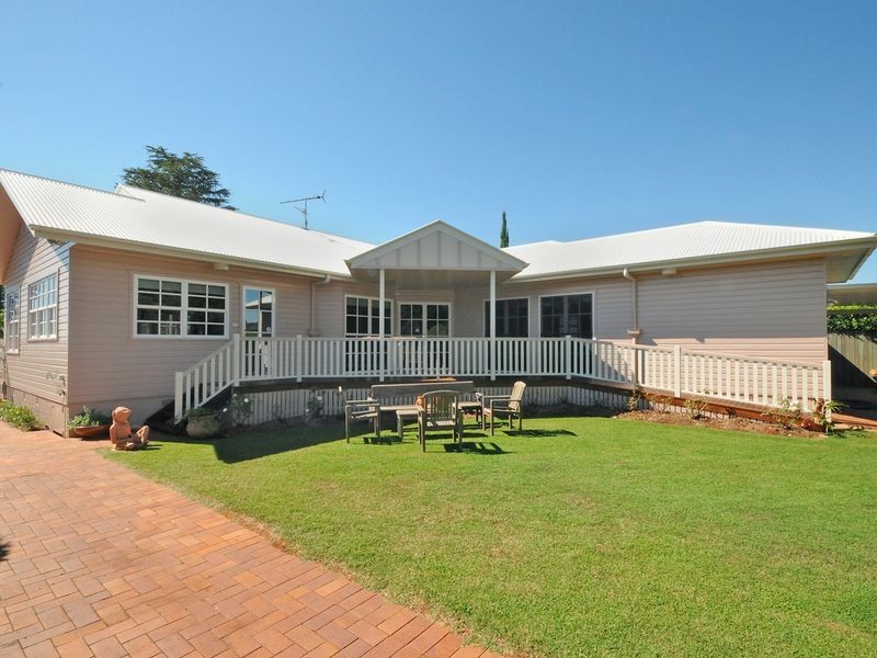 61 Tourist Road, Rangeville QLD 4350