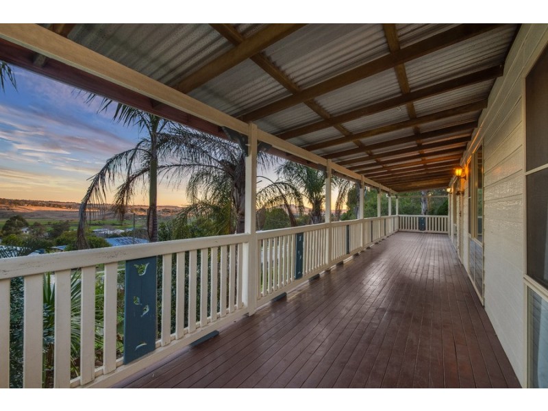 28 Treeline Drive, Gowrie Junction QLD 4352