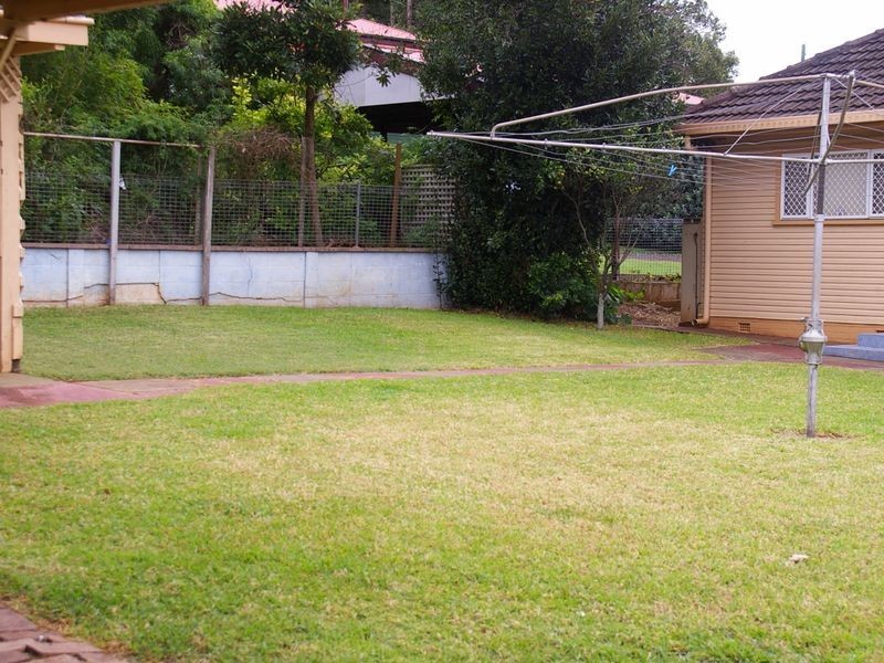 4 Norwood Street, Toowoomba City QLD 4350