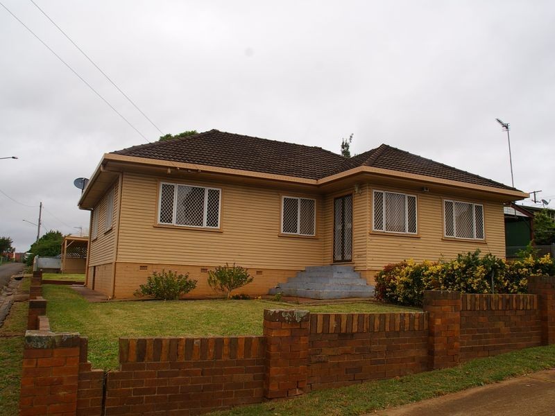 4 Norwood Street, Toowoomba City QLD 4350