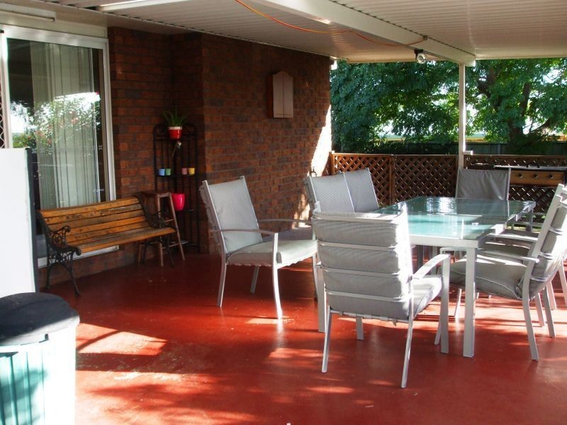 50 Brigalow Street, Glenvale QLD 4350