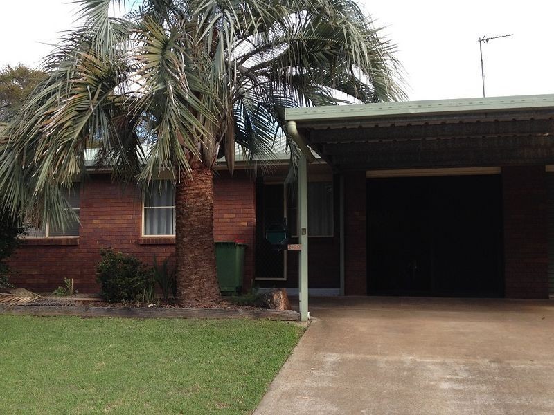 2/29 Lemway Avenue, Kearneys Spring QLD 4350