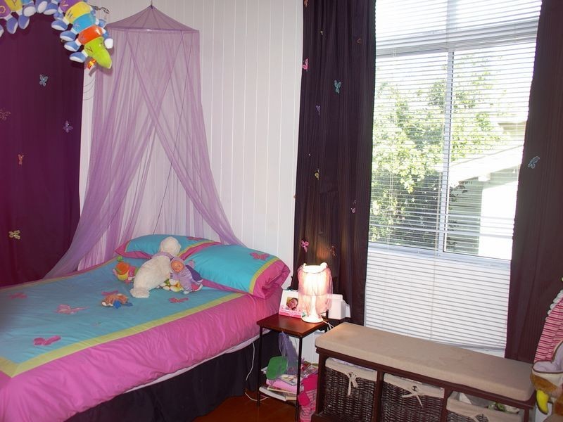 61 Mary Street, Mount Lofty QLD 4350