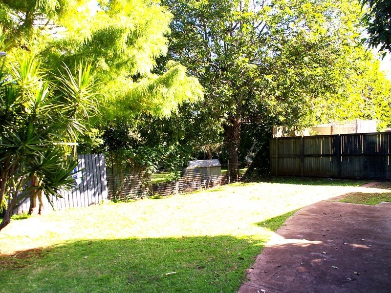 61 Mary Street, Mount Lofty QLD 4350