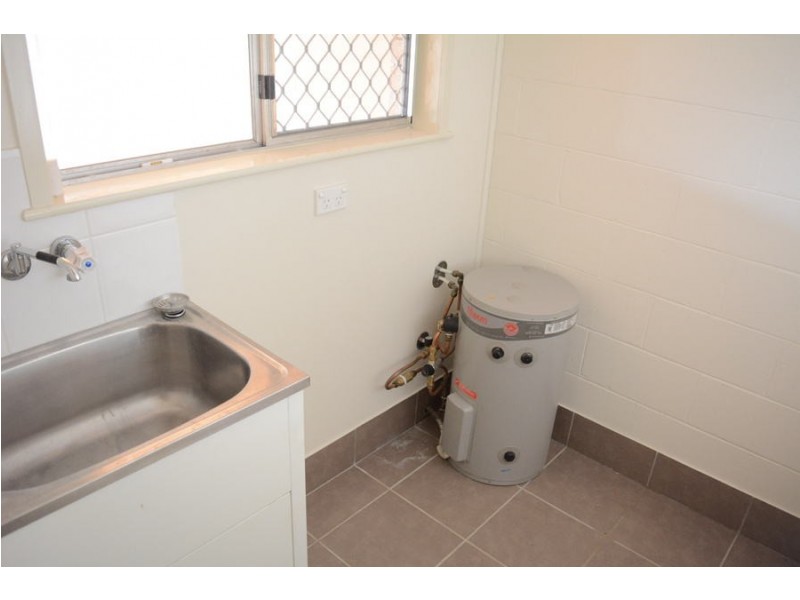 2/42 Arthur Street, East Toowoomba QLD 4350