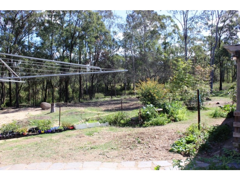 16 Air Force Road, Helidon QLD 4344
