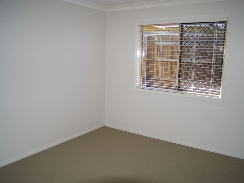 2 Paperbark Drive, Glenvale QLD 4350