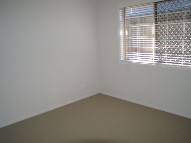 2 Paperbark Drive, Glenvale QLD 4350