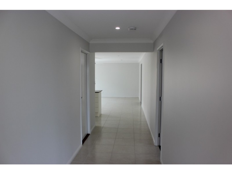6 Culgoa Drive, Plainland QLD 4341