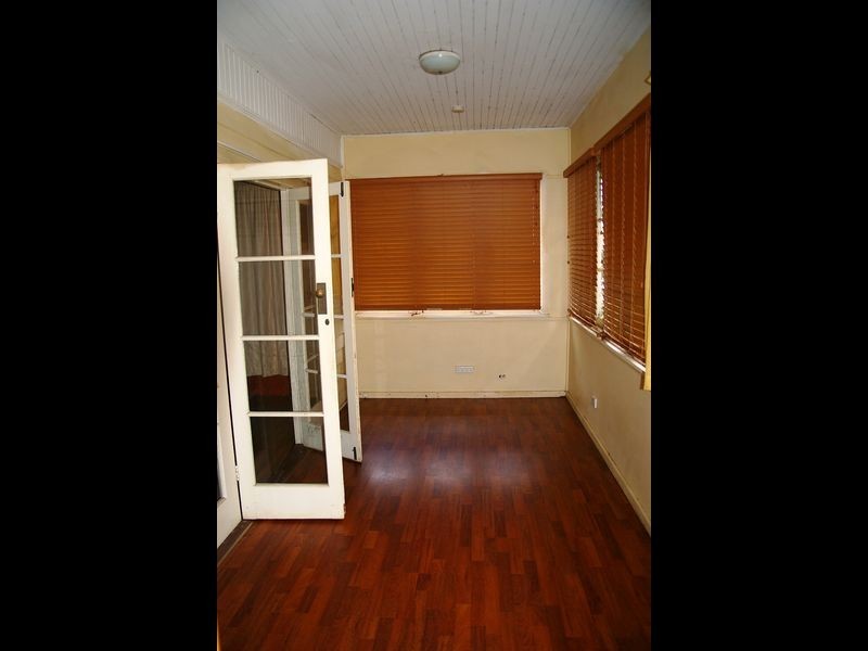 22 Clairmont Street, Newtown QLD 4350