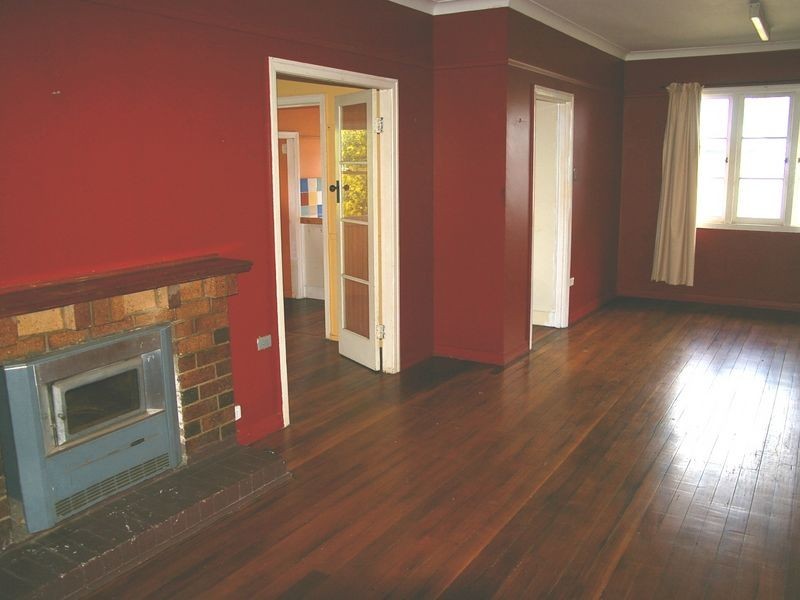 22 Clairmont Street, Newtown QLD 4350